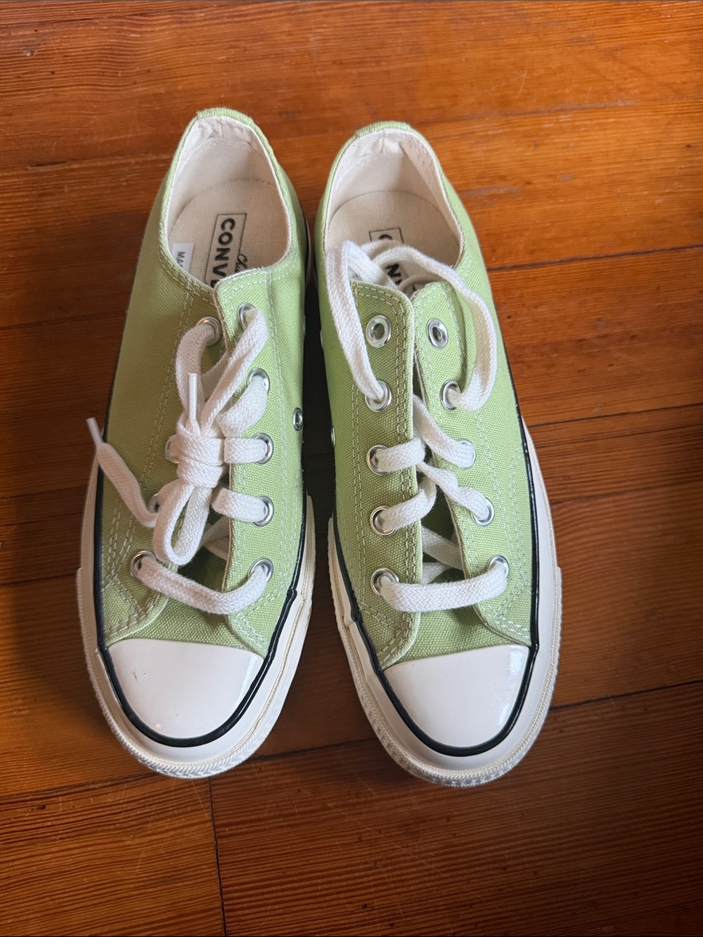 Converse Kids Low Top Sneakers in Light Green with White Accents
